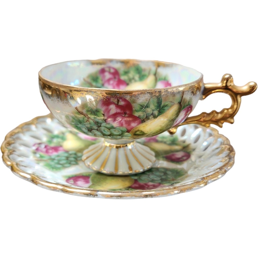 Vntg Fan Crest Iridescent Lusterware Gold Filigree Cup & Saucer Set 1975 Japan